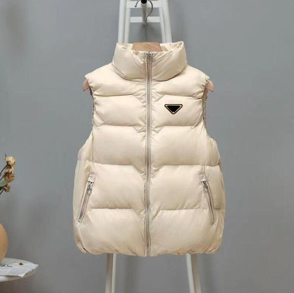 mens women vests puffy jacket sleeveless woman jackets winter designer coat matte with letters badge for lady slim outwears coats s-2xl, Black;white
mens women vests puffy jacket sleeveless woman jackets winter designer coat matte with letters badge for lady slim outwears coats s-2xl, Black;white