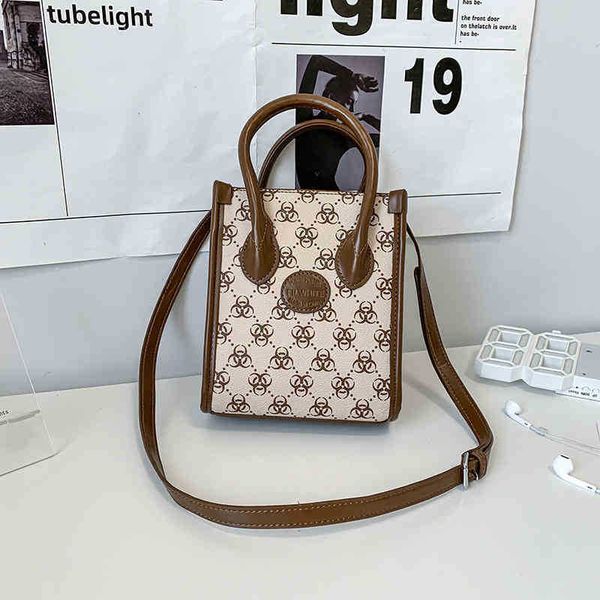 evening bags minority printed flower crossbody bag women's 2023 19 new style couple street carrying sling one shoulder bag
evening bags minority printed flower crossbody bag women's 2023 19 new style couple street carrying sling one shoulder bag