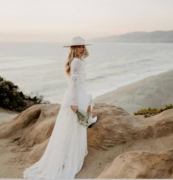 lace boho mermaid wedding dresses bell long sleeves bridal gown v-neck hippie style beach a-line engagement elopement vestido de novia, White 
lace boho mermaid wedding dresses bell long sleeves bridal gown v-neck hippie style beach a-line engagement elopement vestido de novia, White