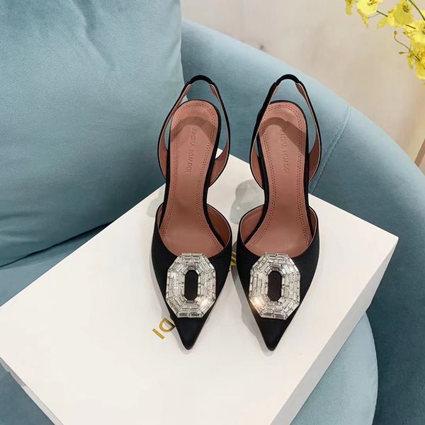 french designer suits for women's shoes after mixing with hollow rhinestone buckles leather soles, Black
french designer suits for women's shoes after mixing with hollow rhinestone buckles leather soles, Black
