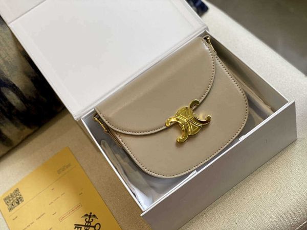 cross body luxurys digners bag embossing flower pochette women handbag msenger bags genuine leather elegant womens shoulder crossbody bag
cross body luxurys digners bag embossing flower pochette women handbag msenger bags genuine leather elegant womens shoulder crossbody bag