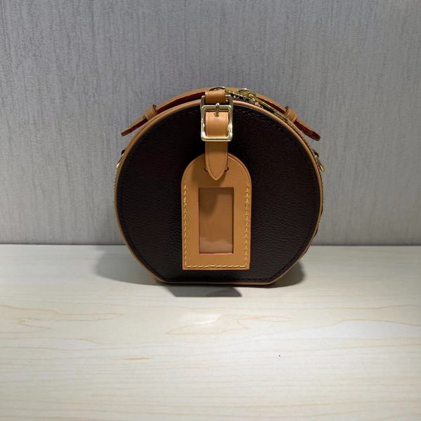 women round designer bags fashion cosmetic crossbody bag luxury handbag wallet clutch chain coin circular purse socialite shoulder bag origi
women round designer bags fashion cosmetic crossbody bag luxury handbag wallet clutch chain coin circular purse socialite shoulder bag origi