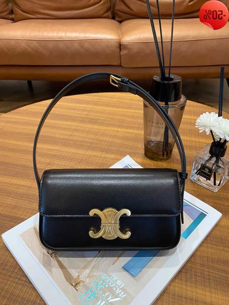 designer bag 2022 new triumphal arch armpit single shoulder msenger bag leather french stick versatile women's factory direct sale
designer bag 2022 new triumphal arch armpit single shoulder msenger bag leather french stick versatile women's factory direct sale