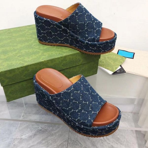 2022 designer womens luxury slides slippers sandals fashion embroidered loafers heighten sliders girls 60mm canvas covered platform sandal w, Black
2022 designer womens luxury slides slippers sandals fashion embroidered loafers heighten sliders girls 60mm canvas covered platform sandal w, Black