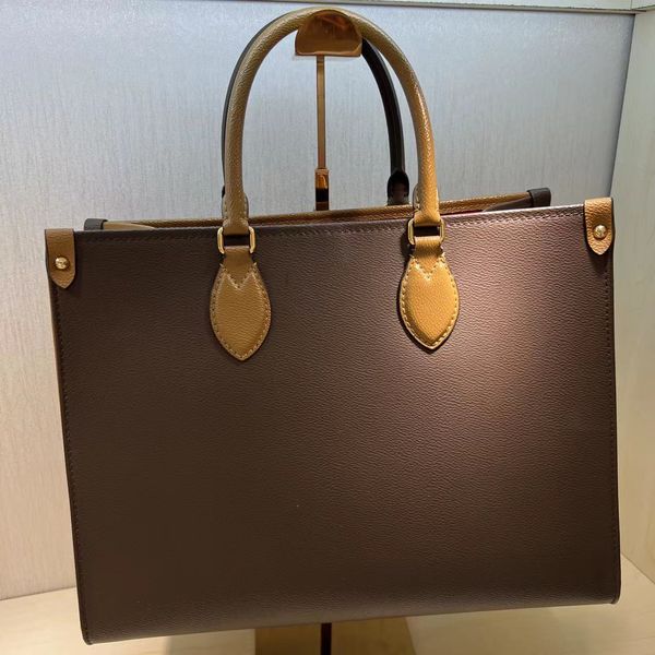 fashion handbags bag large capacity shopping bags with shoulder strap design famous brand designer luxury portable women's bag patent l
fashion handbags bag large capacity shopping bags with shoulder strap design famous brand designer luxury portable women's bag patent l