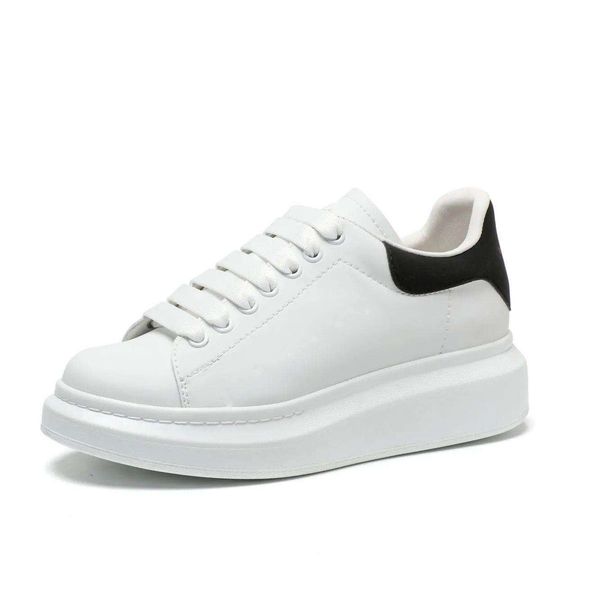 wholesale designer shoes skateboard sneakers runnings sport outside classic casual men women leather embroidered ace bee black white for dun
wholesale designer shoes skateboard sneakers runnings sport outside classic casual men women leather embroidered ace bee black white for dun