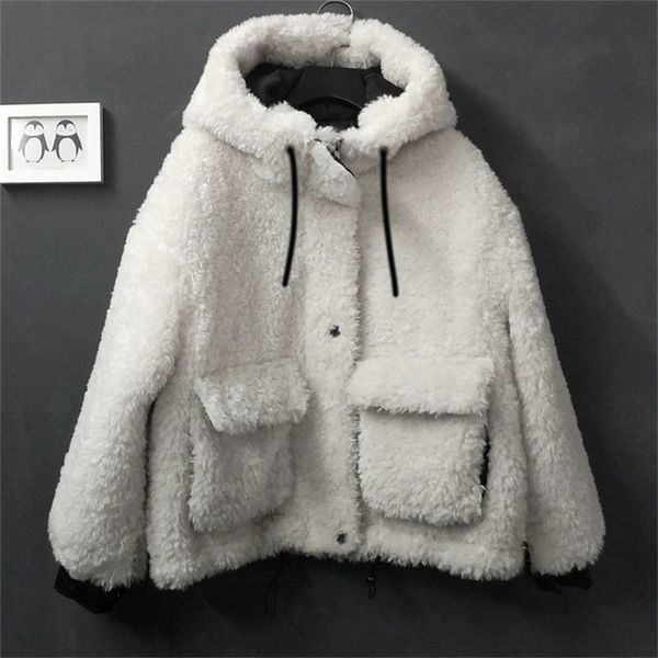 womens jackets white lamb wool cotton thickened coat short hooded sheep curly fashion label 220930, Black;brown
womens jackets white lamb wool cotton thickened coat short hooded sheep curly fashion label 220930, Black;brown