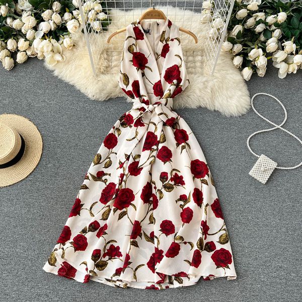 vintage print dress 2023 new goddess style v-neck lace up waist slim mid length dress, Black;gray
vintage print dress 2023 new goddess style v-neck lace up waist slim mid length dress, Black;gray