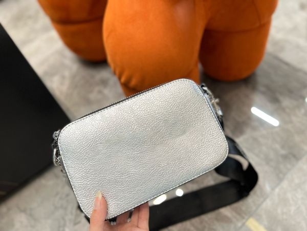 famous ccs designers bags women shoulder bag marmont handbag messenger totes fashion metallic handbags classic crossbody clutch pretty
famous ccs designers bags women shoulder bag marmont handbag messenger totes fashion metallic handbags classic crossbody clutch pretty