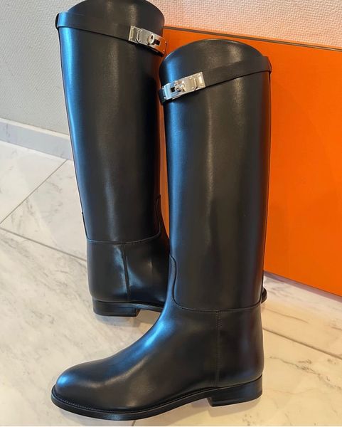 winter luxury jumping women tall boots kelly buckles black calf leather booties long knee boot famous brand lady knight booty comfort walkin
winter luxury jumping women tall boots kelly buckles black calf leather booties long knee boot famous brand lady knight booty comfort walkin