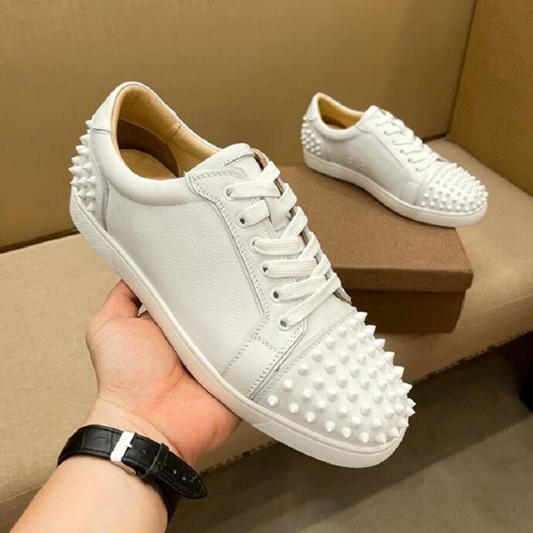 designer luxury men's and women's low-men's shoes flash silver rivets black sequin leather large size coup dh8
designer luxury men's and women's low-men's shoes flash silver rivets black sequin leather large size coup dh8