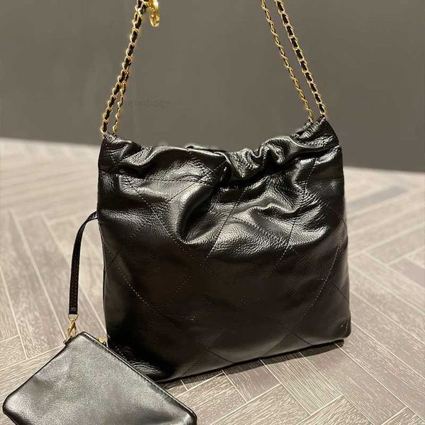 lady designers flap 7a chain cf bags women shoulder classic female crossbody bag purses handbags official original genuine leather 928
lady designers flap 7a chain cf bags women shoulder classic female crossbody bag purses handbags official original genuine leather 928