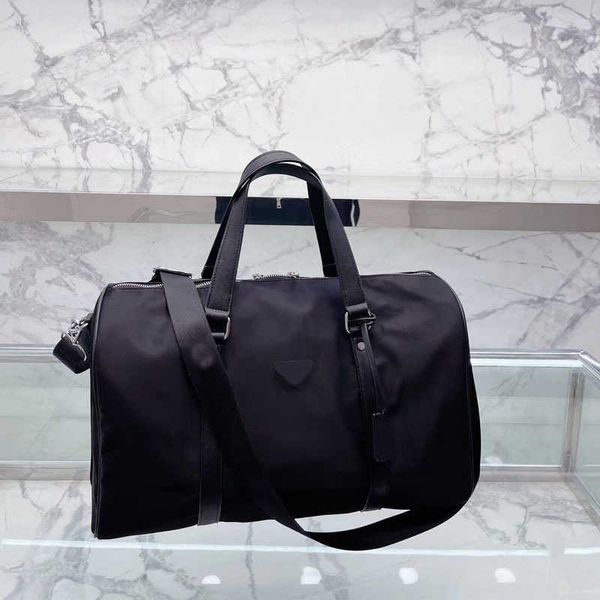prad bag designer duffel bag travel bags large capacity boarding bag portable diagonal luggage elegant boston fitness handbag 220920 ebmu, Blue;pink
prad bag designer duffel bag travel bags large capacity boarding bag portable diagonal luggage elegant boston fitness handbag 220920 ebmu, Blue;pink