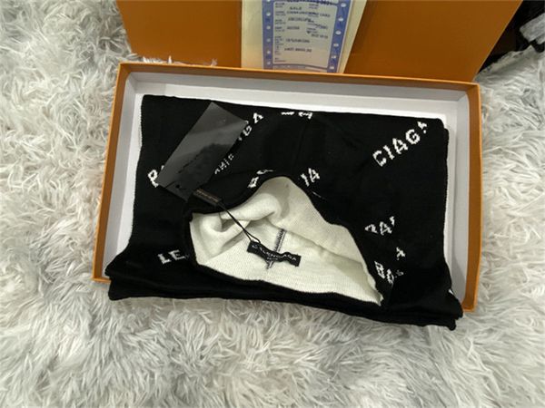 22ss fashion design scarfs hat letter embroidery men and women wool hoodie scarf beanie hats glove cover, Blue;gray
22ss fashion design scarfs hat letter embroidery men and women wool hoodie scarf beanie hats glove cover, Blue;gray