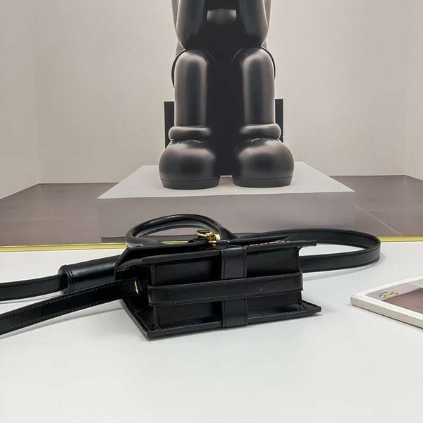 designer luxury women bags jacquemu bag the tote jac bag wallet shoulder purse crossbody classic leather bagshandbag handbag large capacity
designer luxury women bags jacquemu bag the tote jac bag wallet shoulder purse crossbody classic leather bagshandbag handbag large capacity