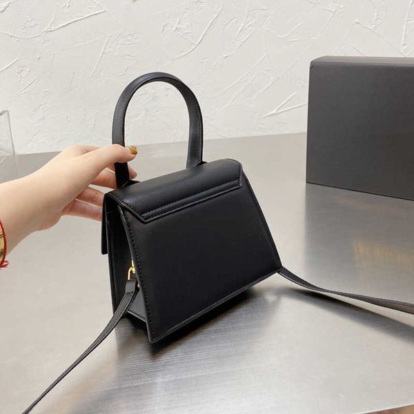 designer luxury women bags jacquemuity the tote bag jac wallet shoulder purse crossbody classic leather handbag large capacity 7a zhouzhouba
designer luxury women bags jacquemuity the tote bag jac wallet shoulder purse crossbody classic leather handbag large capacity 7a zhouzhouba