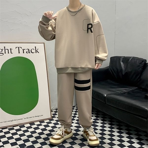 mens tracksuits tracksuit sets autumn round neck sweatshirt sweatpants two piece pullover sportswear male fashion clothing plus size suit 22, Gray
mens tracksuits tracksuit sets autumn round neck sweatshirt sweatpants two piece pullover sportswear male fashion clothing plus size suit 22, Gray