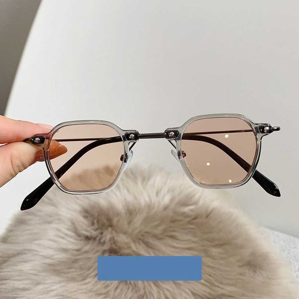 sunglasswomen s art sunglasses rectangular small metal frame vintage classic street clothes cat s eyes new series 2022, White;black
sunglasswomen s art sunglasses rectangular small metal frame vintage classic street clothes cat s eyes new series 2022, White;black