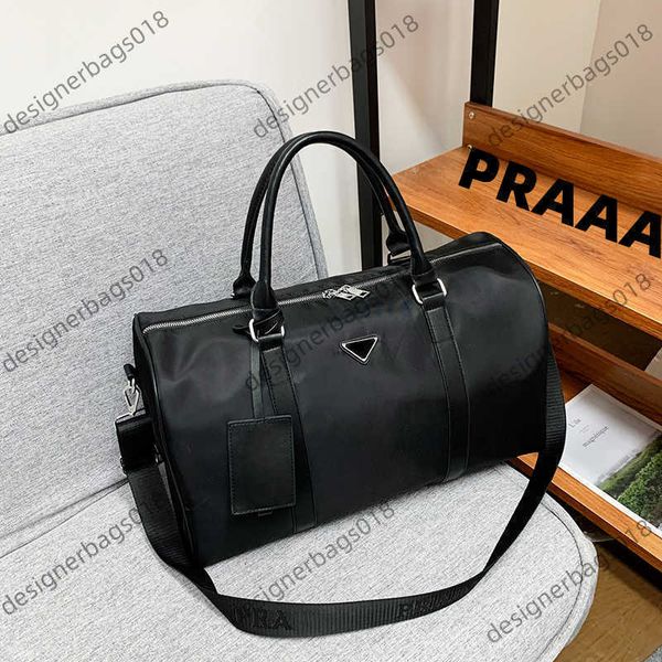 designer mens womens outdoor packs duffe eveningl bags commerce travel bag nylon gym shopping handbags holdall carry on luggages
designer mens womens outdoor packs duffe eveningl bags commerce travel bag nylon gym shopping handbags holdall carry on luggages