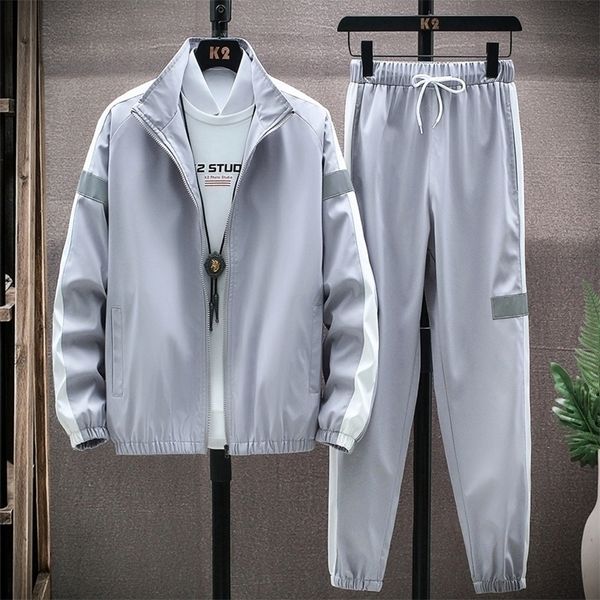 mens tracksuits tracksuit two piece set brand sets sportswear spring autumn jacketpants casual sports suit clothing hip hop 220930, Gray
mens tracksuits tracksuit two piece set brand sets sportswear spring autumn jacketpants casual sports suit clothing hip hop 220930, Gray
