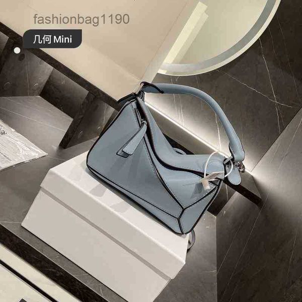 puzzle fashion designer bags loews bag leather mini geometric portable splicing soft women's single diagonal pillow g54c
puzzle fashion designer bags loews bag leather mini geometric portable splicing soft women's single diagonal pillow g54c