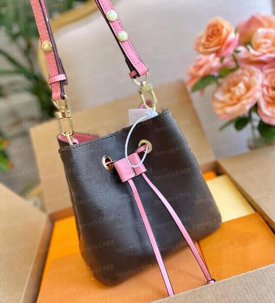 designer bucket bag genuine leather 5a quality luxury women's handbag shoulder bags crossbody black embossed messenger bag
designer bucket bag genuine leather 5a quality luxury women's handbag shoulder bags crossbody black embossed messenger bag