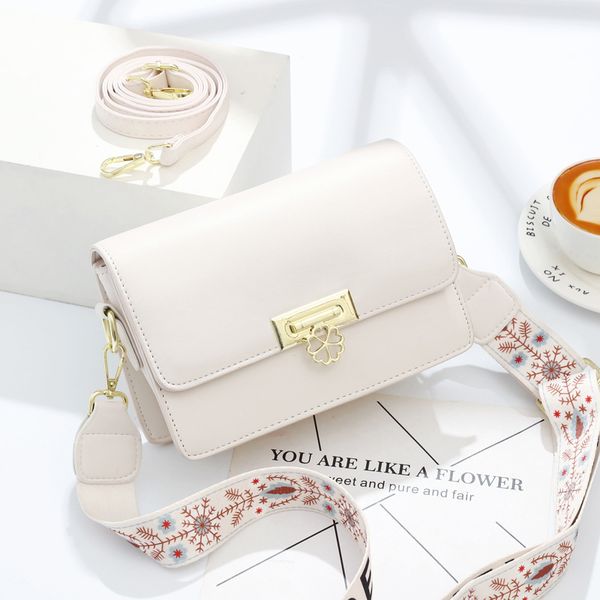designer bags lady's crossbody luxury new fashion women's bag go with everything girl's small square western style shoulder b
designer bags lady's crossbody luxury new fashion women's bag go with everything girl's small square western style shoulder b