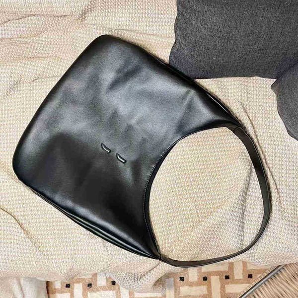 shoulder bag miubag underarm tote bag women leather hobo bags totes designer handbag classic fashion satchel purse 220905
shoulder bag miubag underarm tote bag women leather hobo bags totes designer handbag classic fashion satchel purse 220905