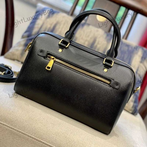 light luxury shoulder pillow bag designer leather wallet high capacity crossbody for women classic famous brand shopping purses 220207
light luxury shoulder pillow bag designer leather wallet high capacity crossbody for women classic famous brand shopping purses 220207