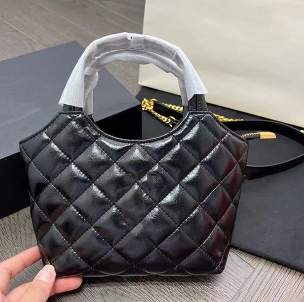 mini bags quilted shoulder bag sheepskin designer tote bag diamond lattice women gold chain handbags genuine leather classics letter gold bu
mini bags quilted shoulder bag sheepskin designer tote bag diamond lattice women gold chain handbags genuine leather classics letter gold bu