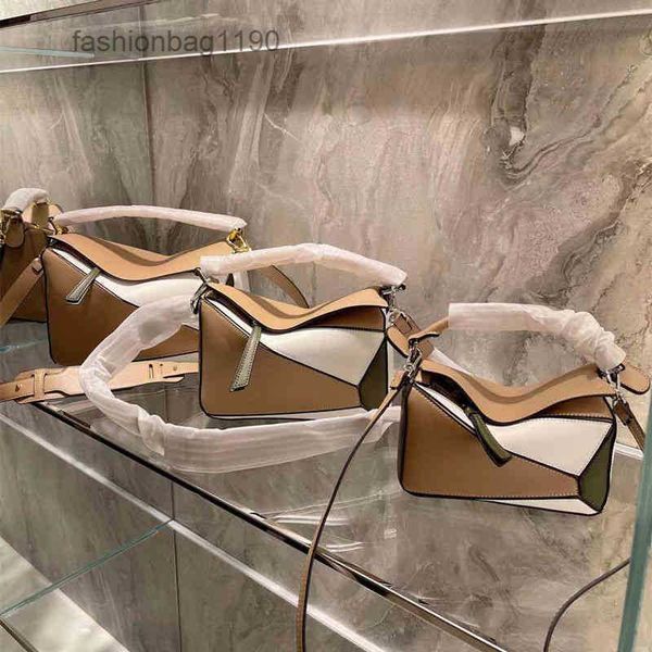 puzzle designer bags loews 2023 fashion bag leather mini geometric portable splicing soft leather women's single diagonal pillow 6cut
puzzle designer bags loews 2023 fashion bag leather mini geometric portable splicing soft leather women's single diagonal pillow 6cut