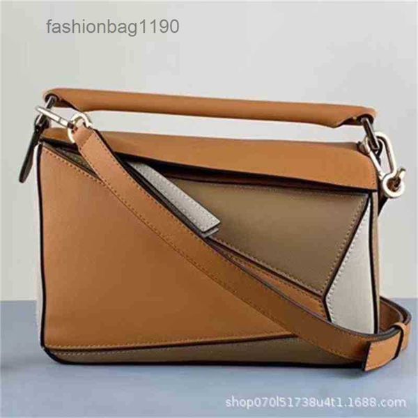 2023 designer loews bags fashion bag leather mini geometric portable splicing soft leather women's single diagonal pillow i7cy
2023 designer loews bags fashion bag leather mini geometric portable splicing soft leather women's single diagonal pillow i7cy