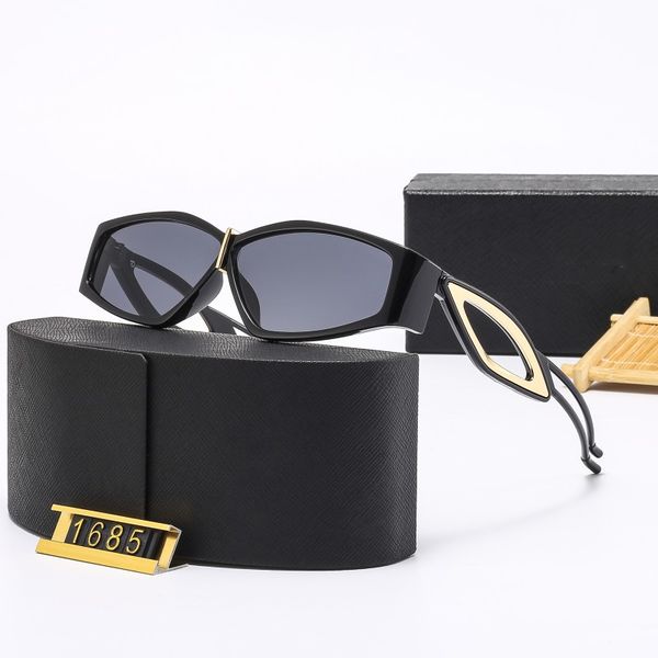 2022 designers sunglasses for men and women retro polarized luxury mens rimless gold plated square frame brands sun glasses fashion triangle, White;black
2022 designers sunglasses for men and women retro polarized luxury mens rimless gold plated square frame brands sun glasses fashion triangle, White;black