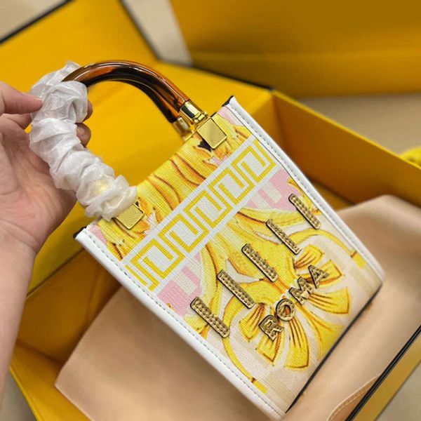 luxury saddle crossbody fends bags for womens multicolor handbag designer sling baguette the tote bag shoulder purses woman 7a fashion walle
luxury saddle crossbody fends bags for womens multicolor handbag designer sling baguette the tote bag shoulder purses woman 7a fashion walle