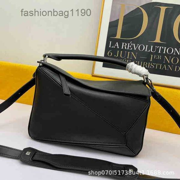 2023 designer loews bags fashion bag leather mini geometric portable splicing soft leather women's single diagonal pillow dglp
2023 designer loews bags fashion bag leather mini geometric portable splicing soft leather women's single diagonal pillow dglp