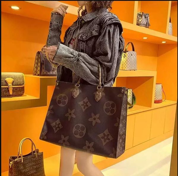 louise viuton bag designers bags womens handbags purse flower tote bag ladies casual tote pvc leather shoulder bags vutton female big purse
louise viuton bag designers bags womens handbags purse flower tote bag ladies casual tote pvc leather shoulder bags vutton female big purse