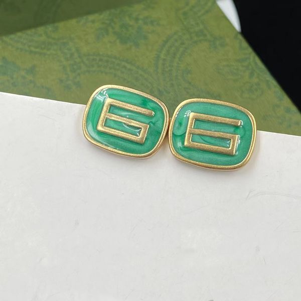 2022 new fashion brand stud earrings emerald vintage minimalist style personality ladies wedding party designer jewelry excellence quality b, Golden;silver
2022 new fashion brand stud earrings emerald vintage minimalist style personality ladies wedding party designer jewelry excellence quality b, Golden;silver