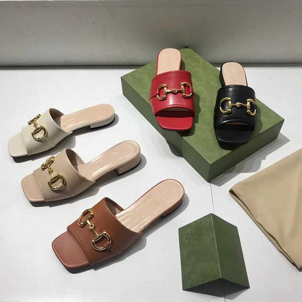 wholesale designer shoes slippers skateboard sneakers runnings sport outside classic casual men women leather embroidered ace bee black whit
wholesale designer shoes slippers skateboard sneakers runnings sport outside classic casual men women leather embroidered ace bee black whit