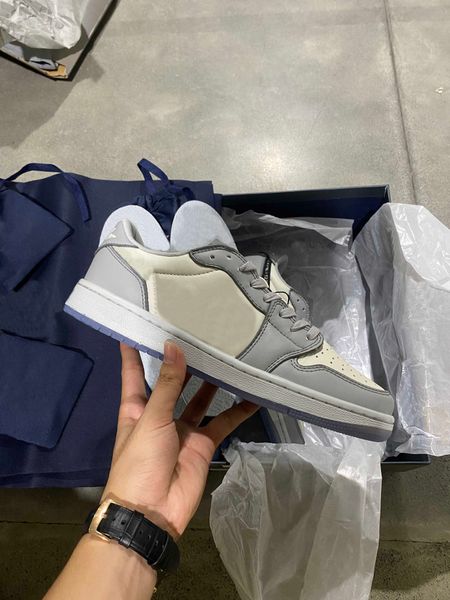 wholesale designer shoes skateboard sneakers runnings sport outside classic casual men women leather embroidered ace bee black white for dun
wholesale designer shoes skateboard sneakers runnings sport outside classic casual men women leather embroidered ace bee black white for dun