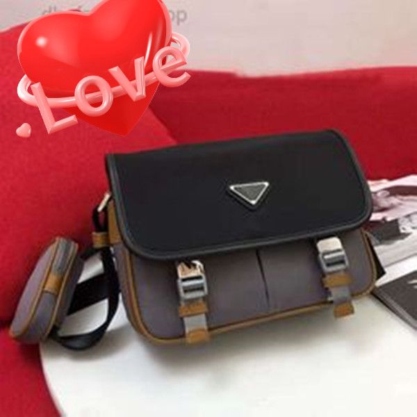 designer bags luxurys men digners fashion crossbody bag msenger handbags thread nylon canvas letter hasp soft polytermulti function flap fac
designer bags luxurys men digners fashion crossbody bag msenger handbags thread nylon canvas letter hasp soft polytermulti function flap fac