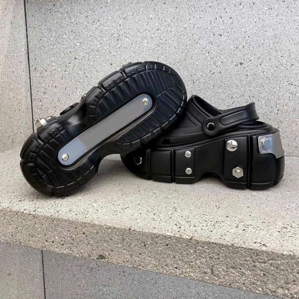 2022 women men fashion triple s flip flops hardcroc slippers beach pool slides sandals sports punk style rubber rivet slide casual foam, Black
2022 women men fashion triple s flip flops hardcroc slippers beach pool slides sandals sports punk style rubber rivet slide casual foam, Black