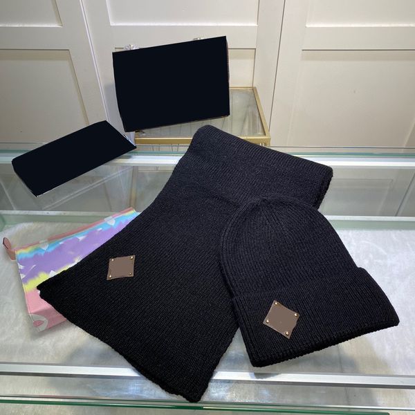 winter thickened warm scarf hat set for woman men classic designer hats scarves sets knitted schal beanie cashmere letter embroidery beanies, Blue;gray
winter thickened warm scarf hat set for woman men classic designer hats scarves sets knitted schal beanie cashmere letter embroidery beanies, Blue;gray