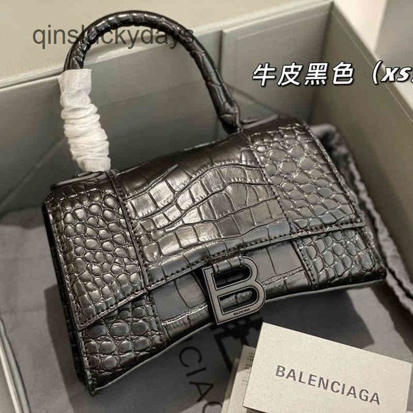 designer balenciga bags for women bag balencaigass paris layer leather it's really beautiful crocodiless h
designer balenciga bags for women bag balencaigass paris layer leather it's really beautiful crocodiless h