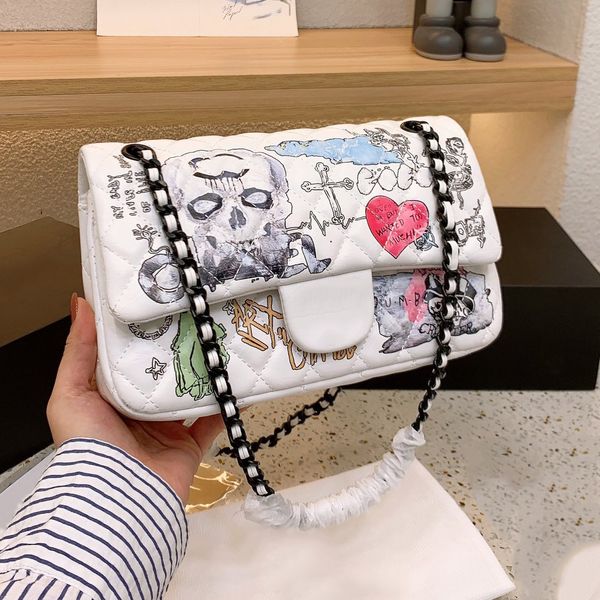 womens love skulls graffiti shoulder bag black white classic print leather diamond acrylic hardware turn buckle chain crossbody sacoche desi
womens love skulls graffiti shoulder bag black white classic print leather diamond acrylic hardware turn buckle chain crossbody sacoche desi