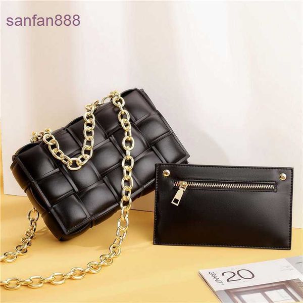 designer bag botte venetta bags vene jodie female 2023 autumn winter new chain hand woven womenbag fashion single shoulder messenger pillow
designer bag botte venetta bags vene jodie female 2023 autumn winter new chain hand woven womenbag fashion single shoulder messenger pillow