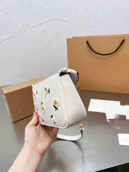 designer luxury women bag coaoh handbag fashion inclined shoulder bags versatile purses coich totes large capacity saddle coacl wallet 5aei0
designer luxury women bag coaoh handbag fashion inclined shoulder bags versatile purses coich totes large capacity saddle coacl wallet 5aei0