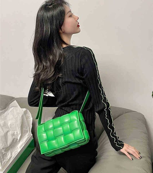 designer luxury women bags bottegas handbags trendy cowhide woven pillow bag leisure messenger small square female shoulder venetas cloud ob
designer luxury women bags bottegas handbags trendy cowhide woven pillow bag leisure messenger small square female shoulder venetas cloud ob