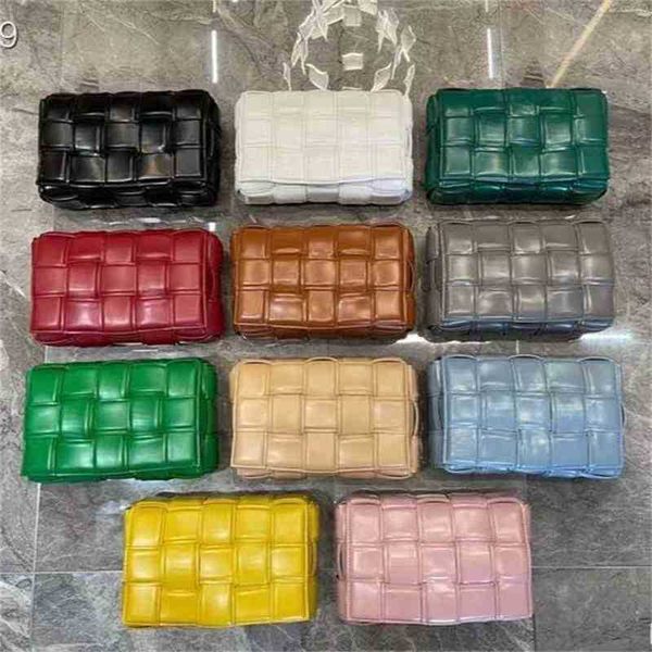 designer luxury women bags bottegas handbags trendy cowhide woven pillow bag leisure messenger small square female shoulder venetas cloud ob
designer luxury women bags bottegas handbags trendy cowhide woven pillow bag leisure messenger small square female shoulder venetas cloud ob
