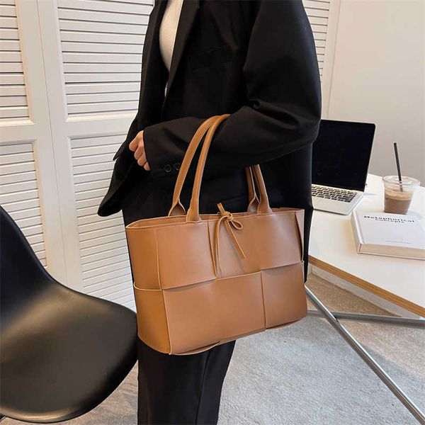 designer bag botte venetta bags vene arco tote large bag female 2023 new korean textured shoulder large capacity woven portable women's
designer bag botte venetta bags vene arco tote large bag female 2023 new korean textured shoulder large capacity woven portable women's