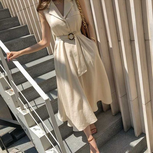 party dresses 2022 brand new hepburn style women mid dress notched collar sleeveless high waist french dress slim belted dress vestidos muje, White;black
party dresses 2022 brand new hepburn style women mid dress notched collar sleeveless high waist french dress slim belted dress vestidos muje, White;black